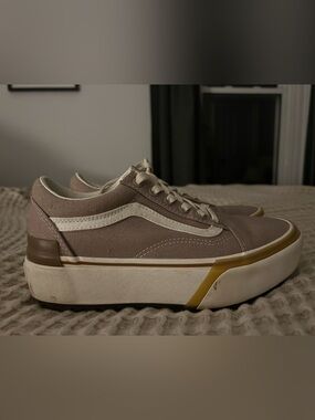 VANS Old Skool Taupe Platform Shoes